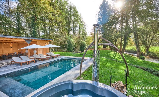 Luxe villa in Anhe voor 15 personen in de Ardennen