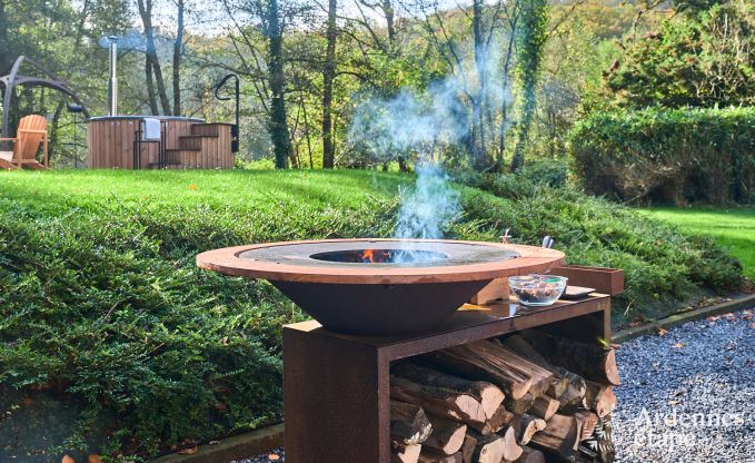 Luxe villa in Anhe voor 15 personen in de Ardennen