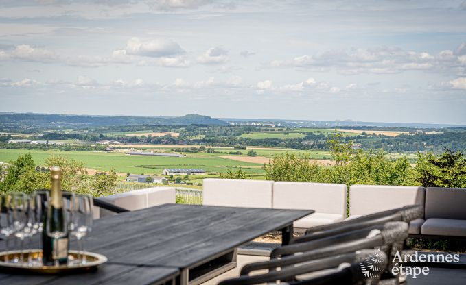 Luxe villa met binnenzwembad en wellness in Aubel, Ardennen