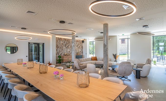 Luxe villa met binnenzwembad en wellness in Aubel, Ardennen