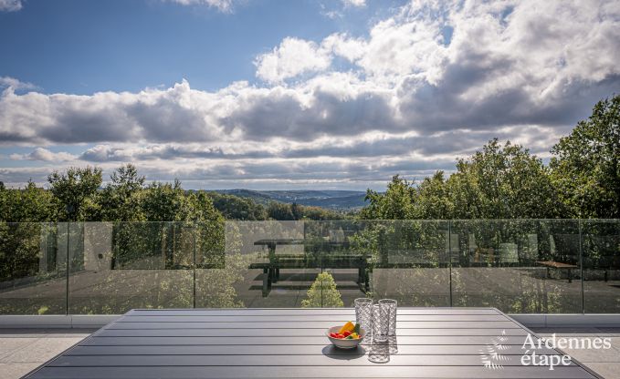 Luxe vakantievilla met sauna en terras in Bertrix, Belgische Ardennen