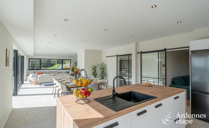 Luxe vakantievilla met sauna en terras in Bertrix, Belgische Ardennen