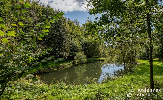 Luxe vakantievilla met sauna en terras in Bertrix, Belgische Ardennen