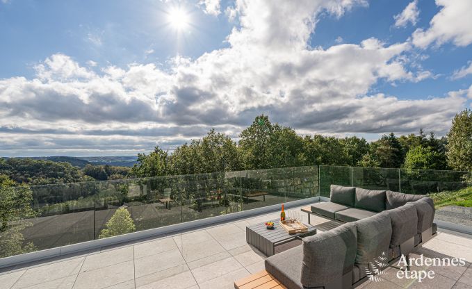 Luxe vakantievilla met sauna en terras in Bertrix, Belgische Ardennen