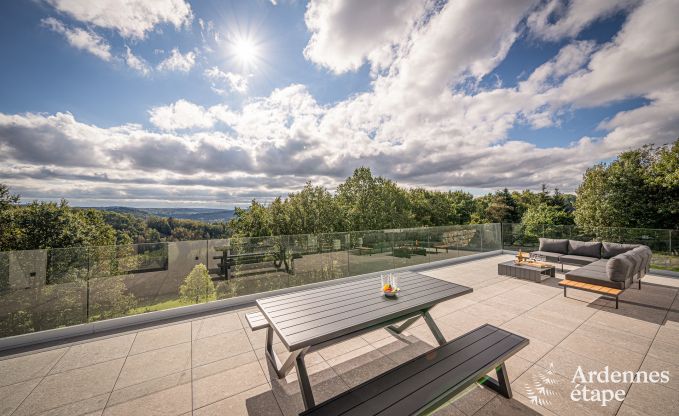 Luxe vakantievilla met sauna en terras in Bertrix, Belgische Ardennen