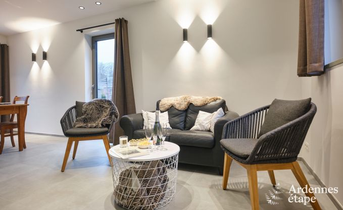 Moderne vakantiewoning in het centrum van Coo voor 4 personen met privtuin en terras