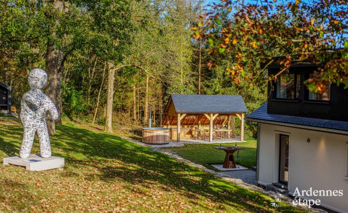 Luxevilla in Durbuy: geniet van wellness, kunst en natuur voor 8 personen