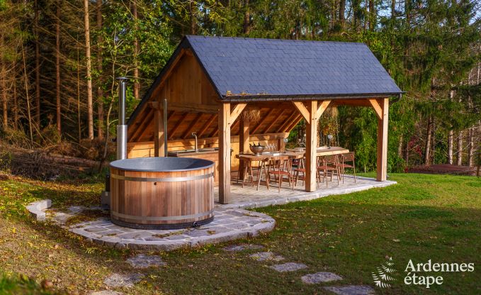 Luxevilla in Durbuy: geniet van wellness, kunst en natuur voor 8 personen