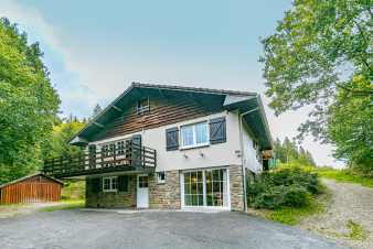 Chalet met openhaard en sauna in Malmedy, natuurgebied de Hoge Venen