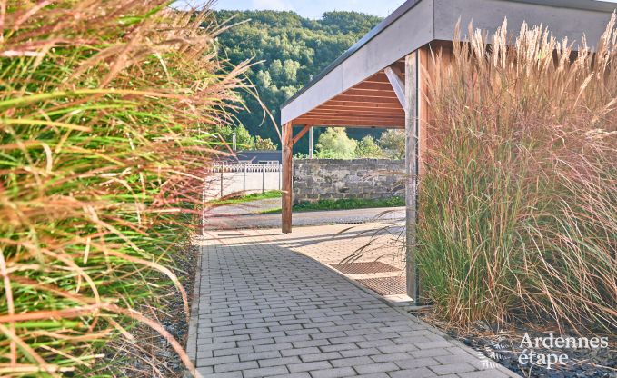 Vakantiewoning met jacuzzi in Marchin, Ardennen