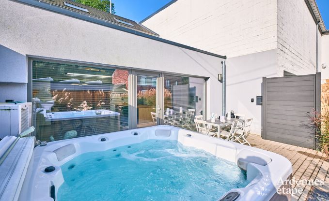 Vakantiewoning met jacuzzi in Marchin, Ardennen