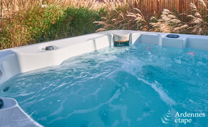 Vakantiewoning met jacuzzi in Marchin, Ardennen