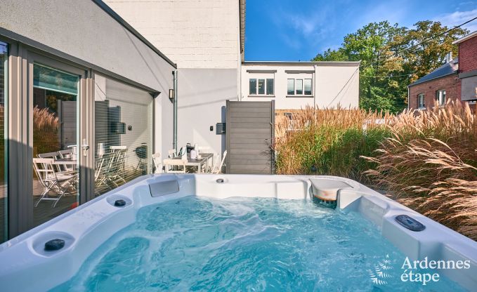 Vakantiewoning met jacuzzi in Marchin, Ardennen