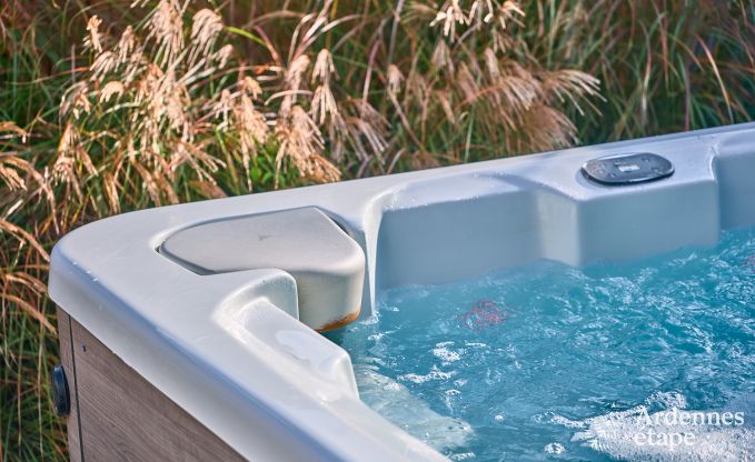 Vakantiewoning met jacuzzi in Marchin, Ardennen