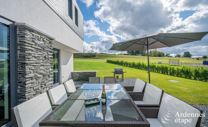 Luxe villa in Neufchateau voor 8 personen in de Ardennen