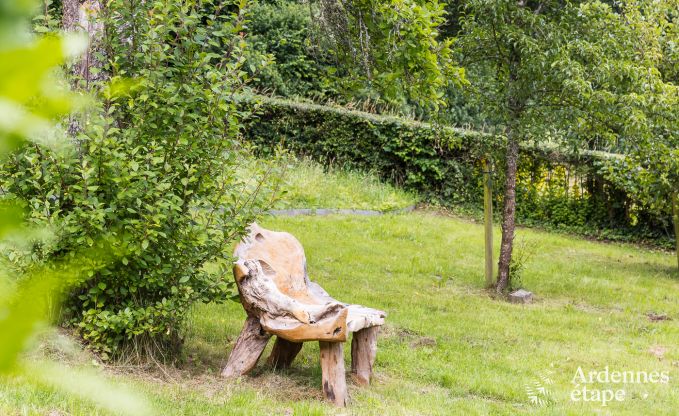 Vakantiehuis met tuin, bbq en open haard in Redu, Ardennen