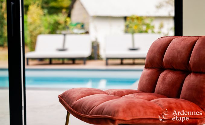 Vakantiewoning met zwembad in Rendeux, bij La Roche-en-Ardenne