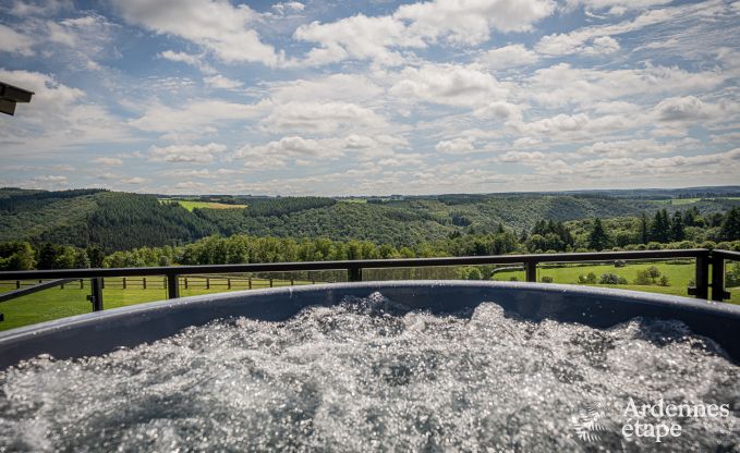 Moderne vakantiewoning met 5 slaapkamers in Rochehaut, Ardennen