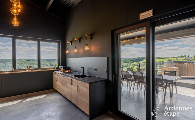 Moderne vakantiewoning met 5 slaapkamers in Rochehaut, Ardennen