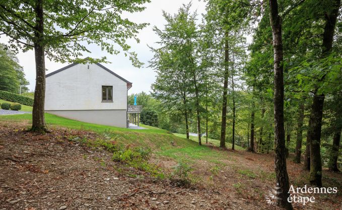 Moderne vakantiewoning in Rochehaut in de Ardennen