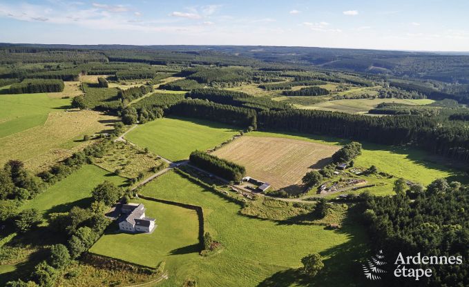 Luxe villa in Saint-Hubert voor 29 personen in de Ardennen