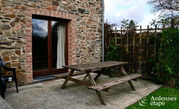 Vakantiehuis in Sainte-Ode: oase van rust voor 8 personen met terras en tuin in de Ardennen