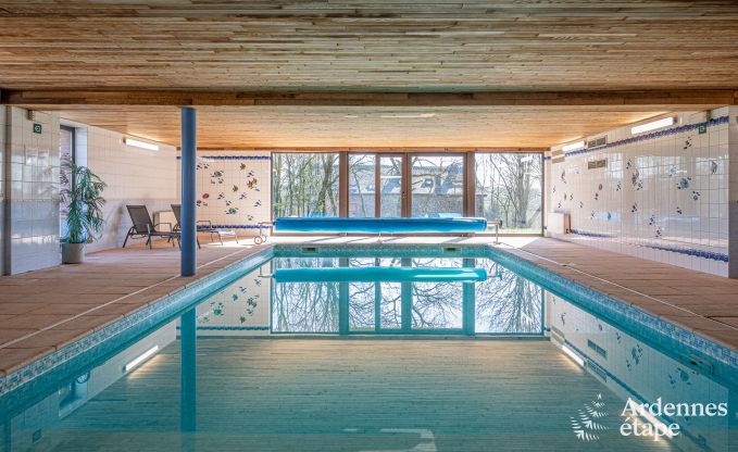 Gezellige familievakantiehuis met zwembad  in Sainte-Ode, Ardennen