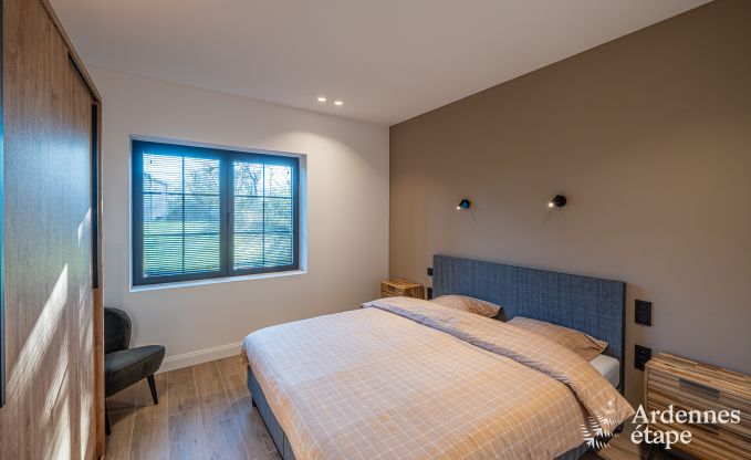 Comfortabel chalet in Vencimont voor 10 personen met moderne voorzieningen en privtuin in de Ardennen