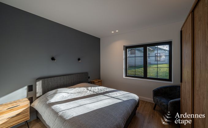 Comfortabel chalet in Vencimont voor 10 personen met moderne voorzieningen en privtuin in de Ardennen