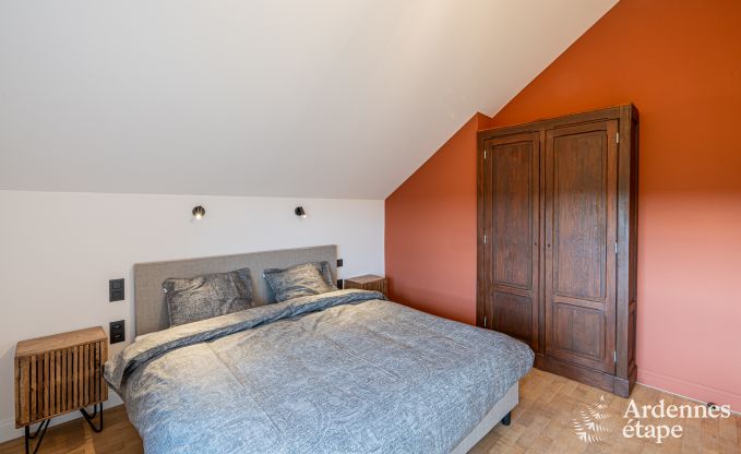 Comfortabel chalet in Vencimont voor 10 personen met moderne voorzieningen en privtuin in de Ardennen