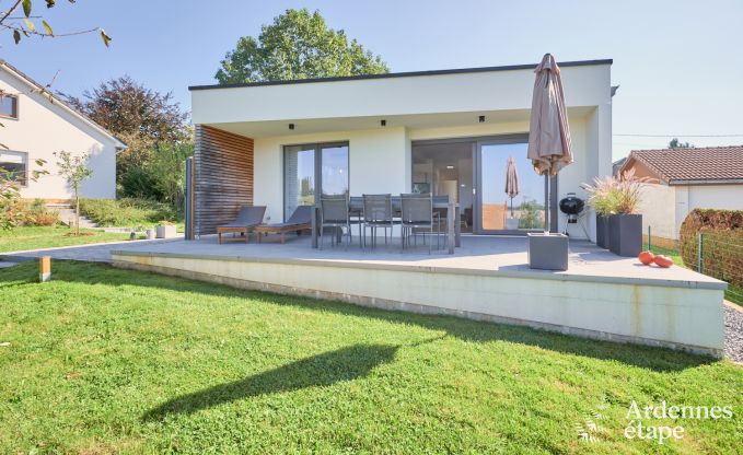 Vakantiehuis met privtuin, terras en 2 slaapkamers in Ethe - Virton, Ardennen