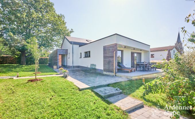 Vakantiehuis met privtuin, terras en 2 slaapkamers in Ethe - Virton, Ardennen